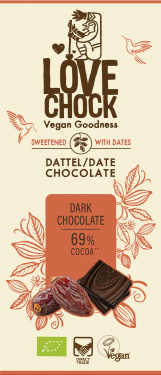Dark chocolate sweetened with dates-crop